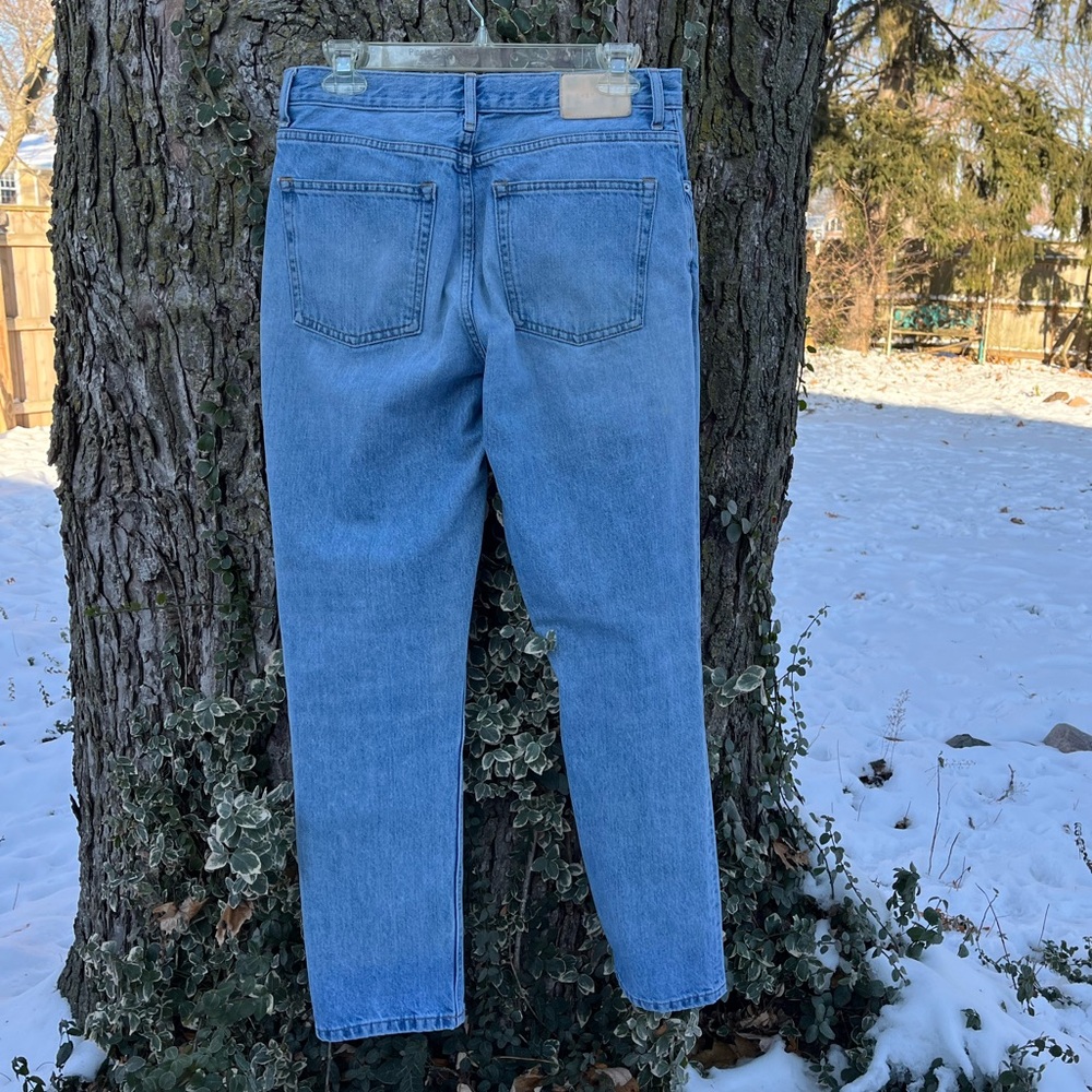 Everlane 90s Cheeky Jeans - Picture 7 of 14